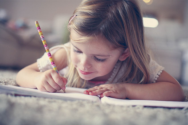 insegnare a scrivere ai bambini